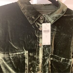 Anthropologie Hadley Pilcro VELVET  Button Down Shirt DARK GREEN Small NEW